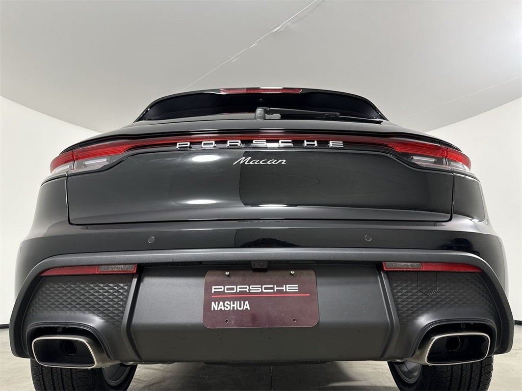 2026 Porsche Macan AWD