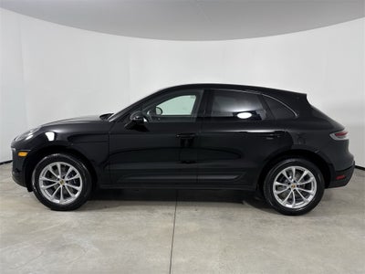 2026 Porsche Macan AWD