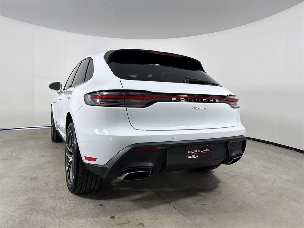 2026 Porsche Macan AWD