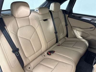 2026 Porsche Macan AWD