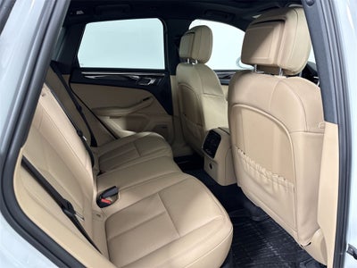 2026 Porsche Macan AWD