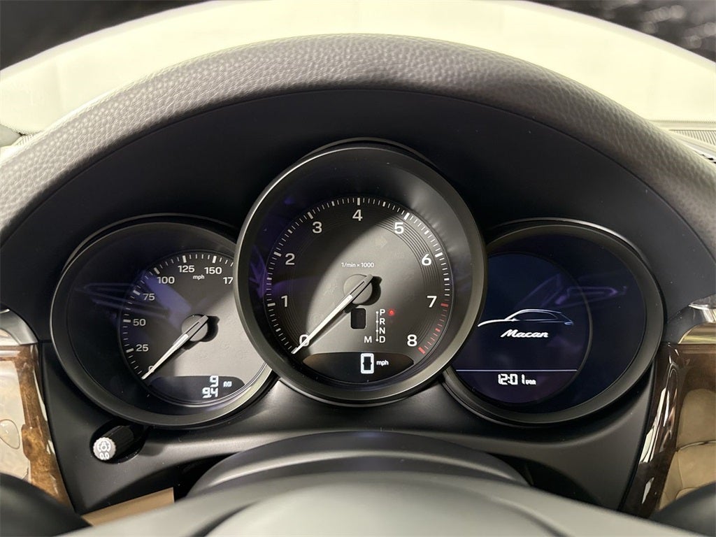 2026 Porsche Macan AWD