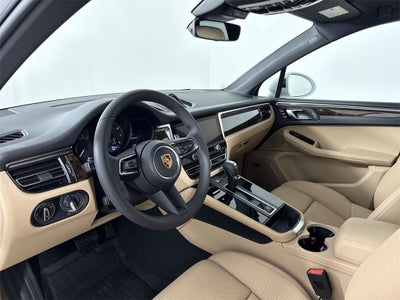 2026 Porsche Macan AWD
