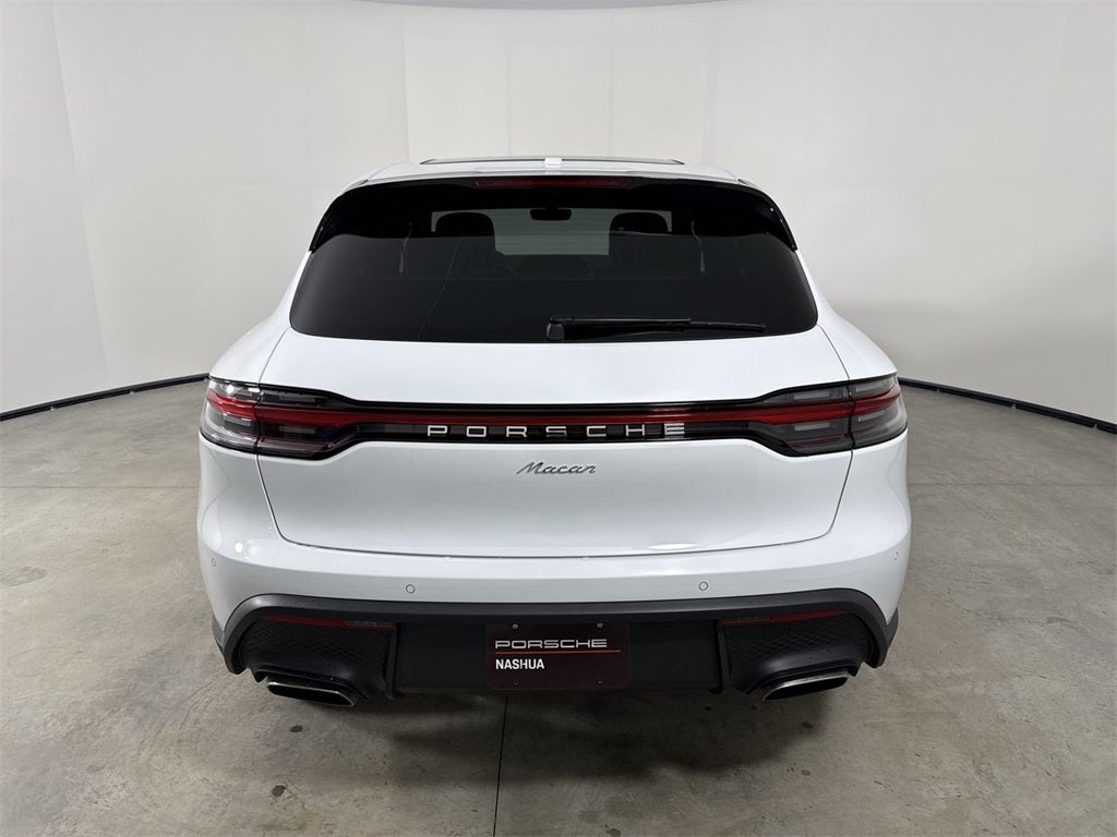 2026 Porsche Macan AWD