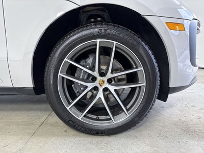 2026 Porsche Macan Macan