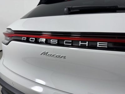 2026 Porsche Macan Macan