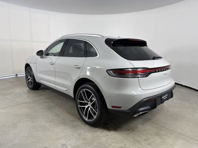 2026 Porsche Macan Macan