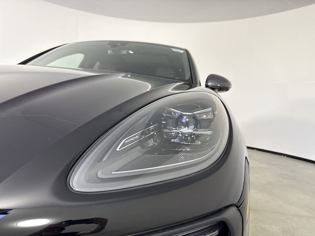 2026 Porsche Macan Macan T