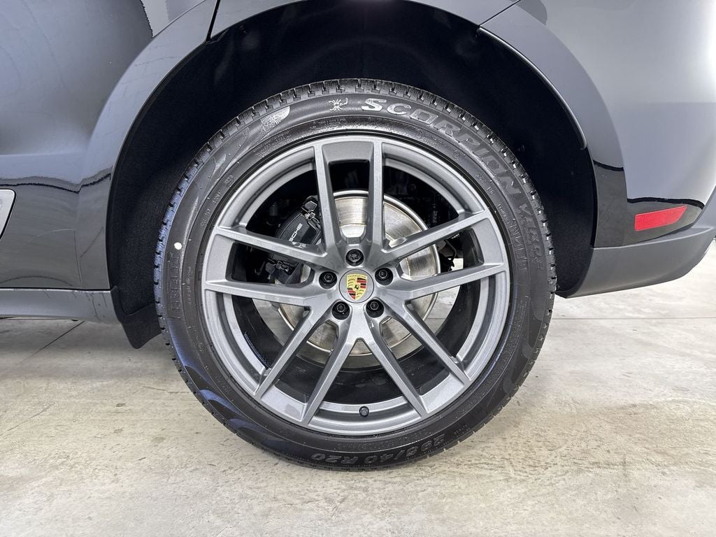 2026 Porsche Macan Macan T