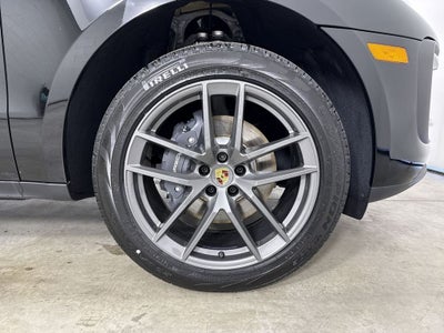 2026 Porsche Macan Macan T