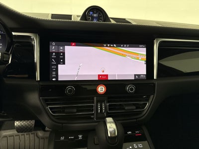 2026 Porsche Macan Macan T