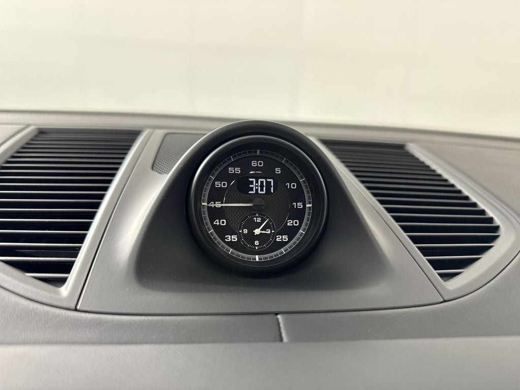 2026 Porsche Macan Macan T