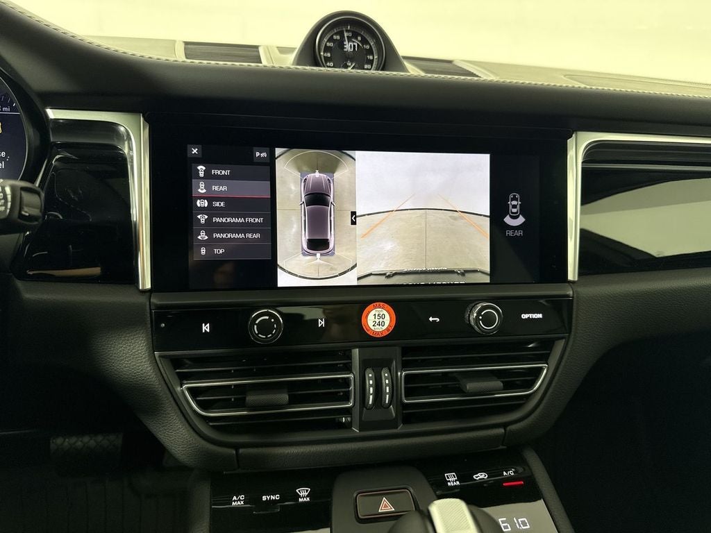 2026 Porsche Macan Macan T
