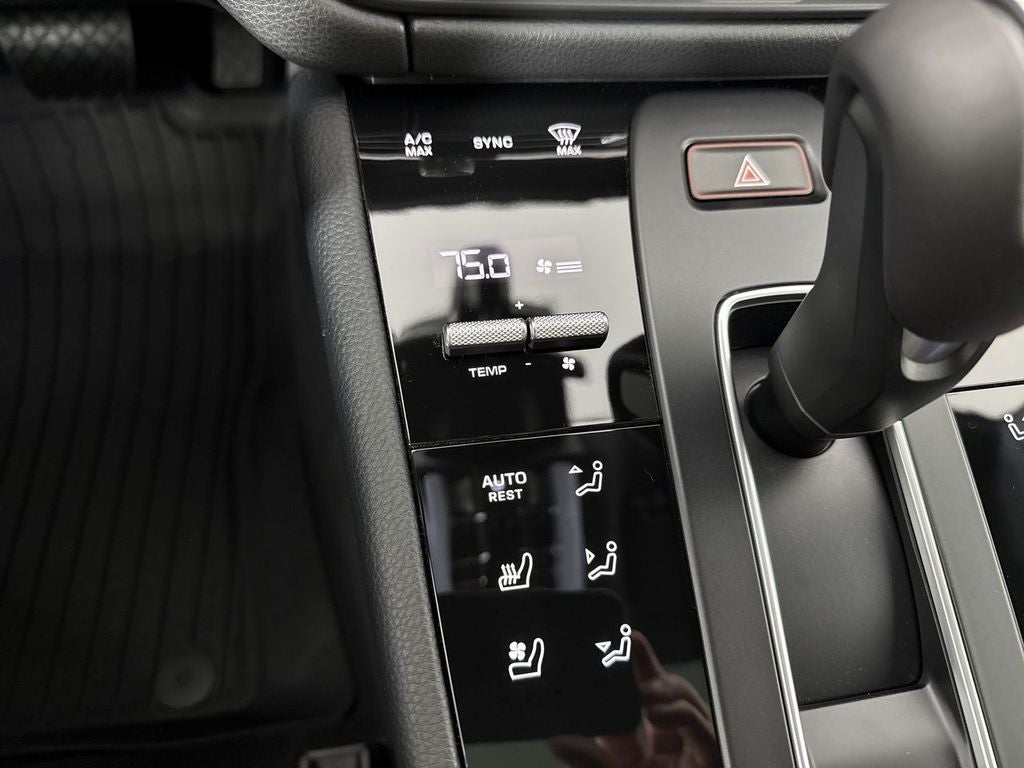 2026 Porsche Macan Macan T