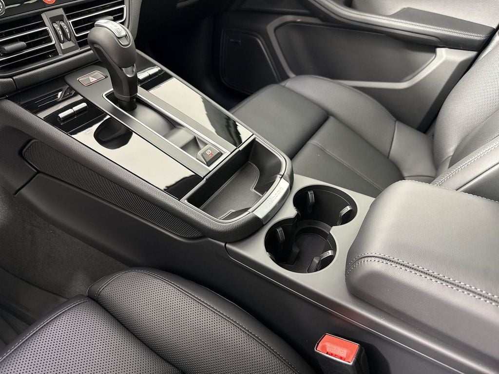 2026 Porsche Macan Macan T