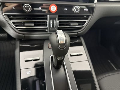 2026 Porsche Macan Macan T