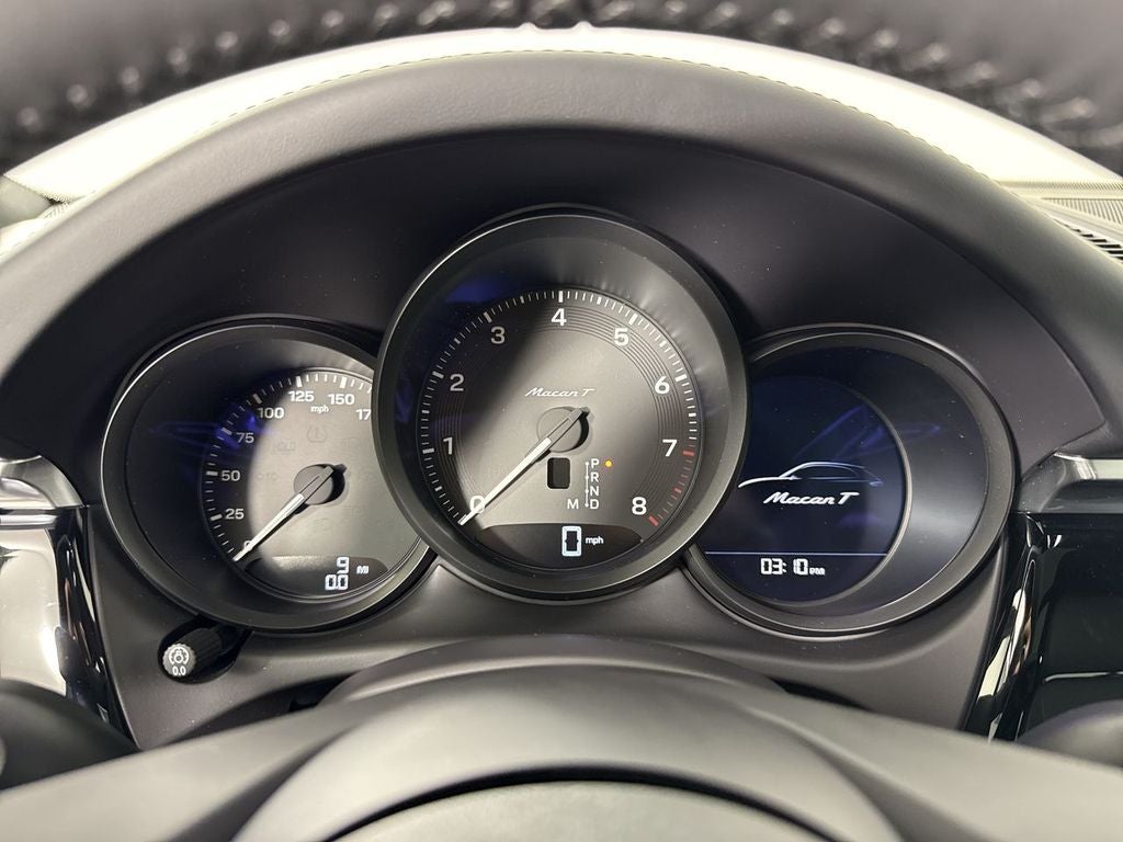 2026 Porsche Macan Macan T
