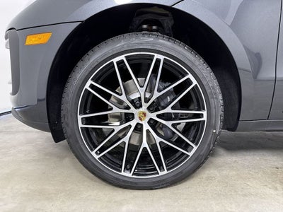 2026 Porsche Macan Macan