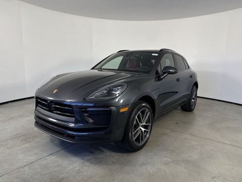 2026 Porsche Macan Macan