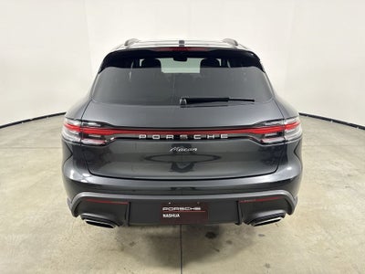 2026 Porsche Macan Macan