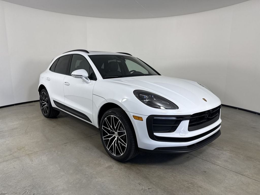 2026 Porsche Macan Macan