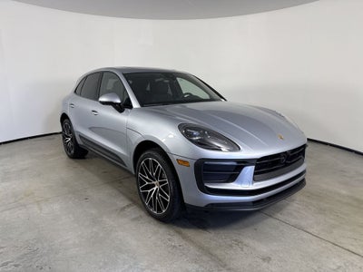 2026 Porsche Macan Macan