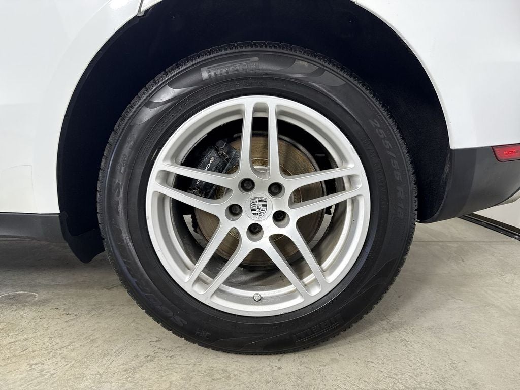 2018 Porsche Macan Base