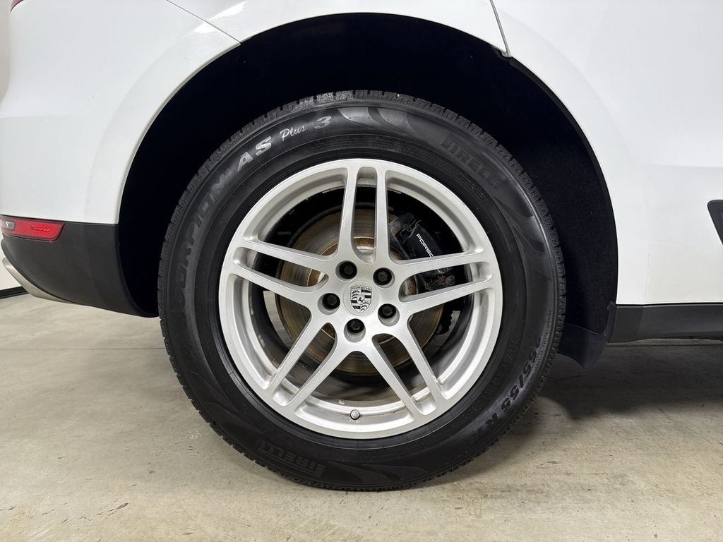 2018 Porsche Macan Base