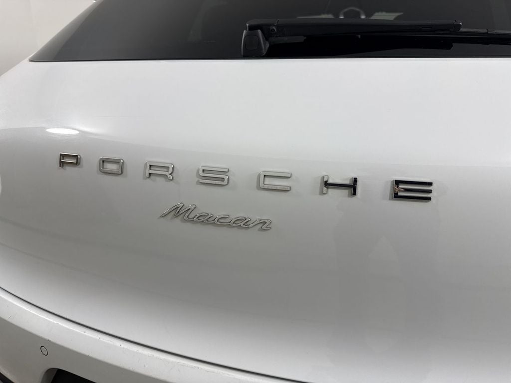 2018 Porsche Macan Base
