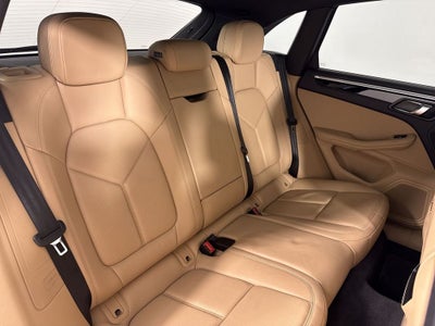 2018 Porsche Macan Base