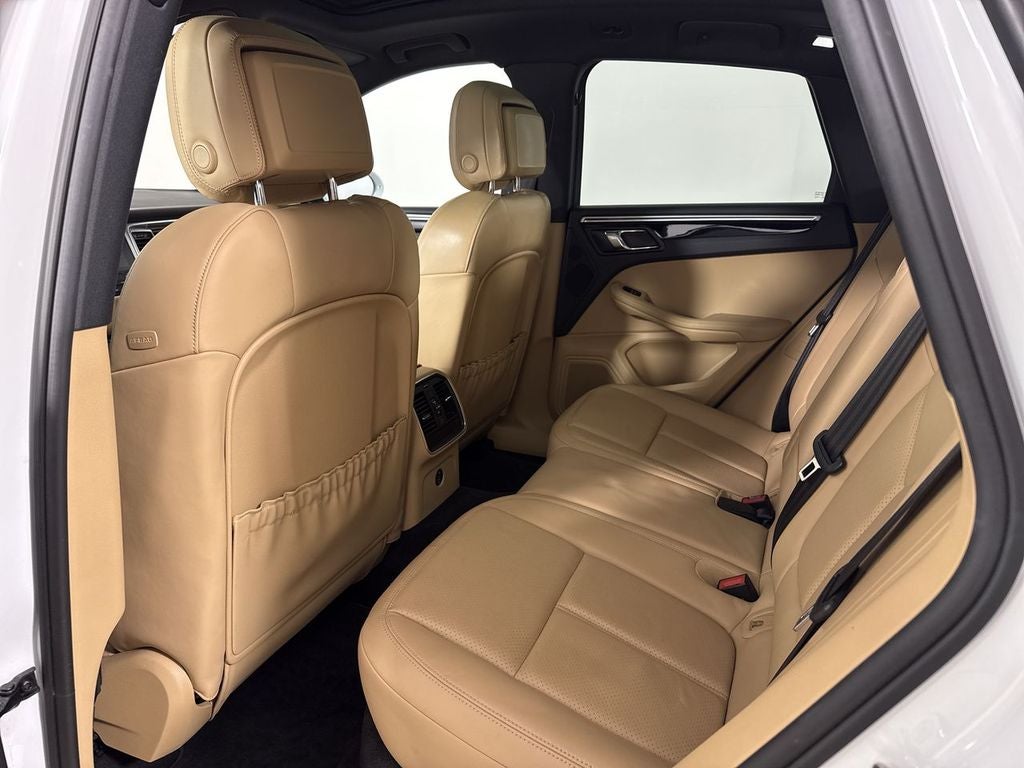 2018 Porsche Macan Base