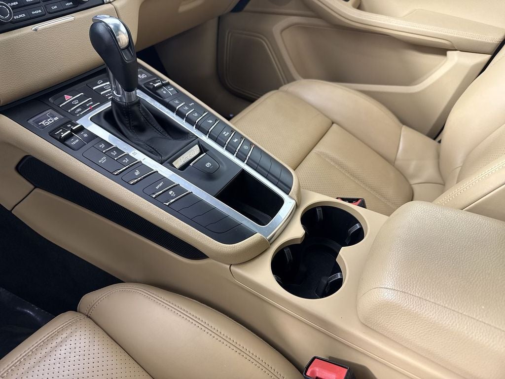 2018 Porsche Macan Base