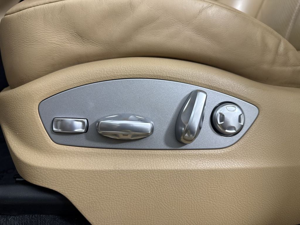 2018 Porsche Macan Base