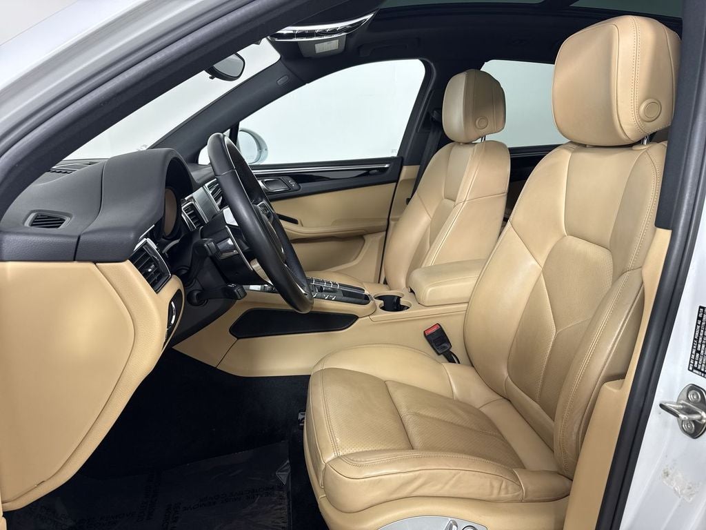 2018 Porsche Macan Base