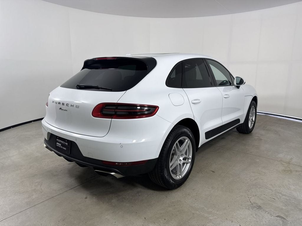 2018 Porsche Macan Base