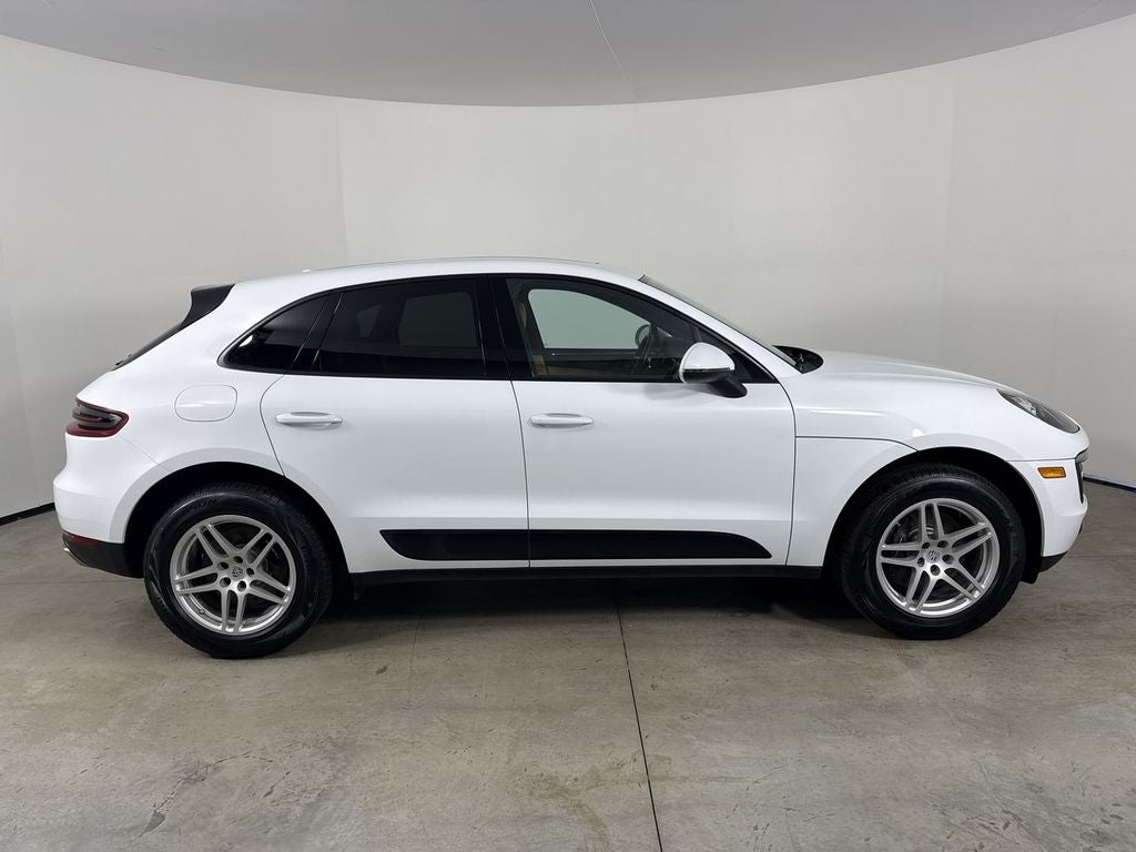 2018 Porsche Macan Base