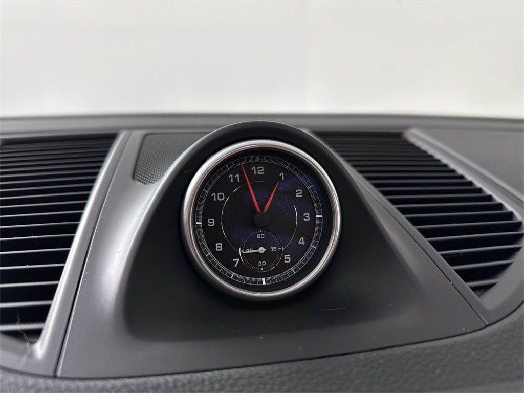 2021 Porsche Macan AWD