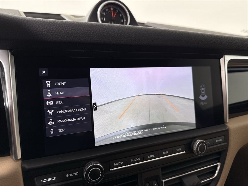 2021 Porsche Macan AWD