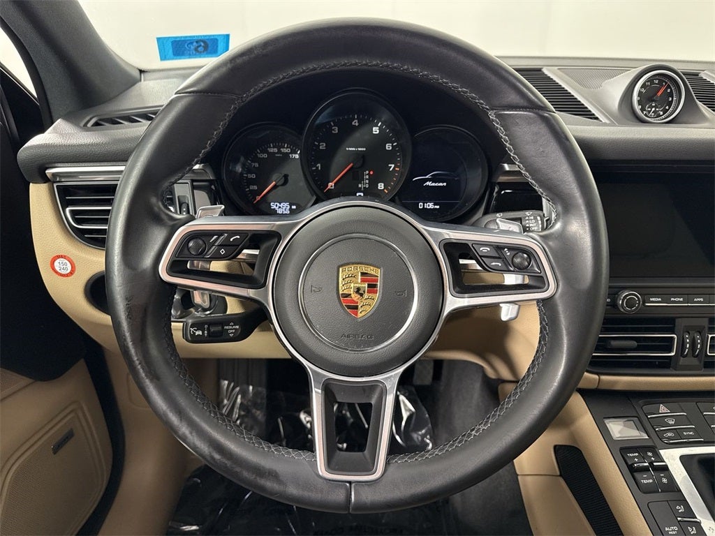 2021 Porsche Macan AWD