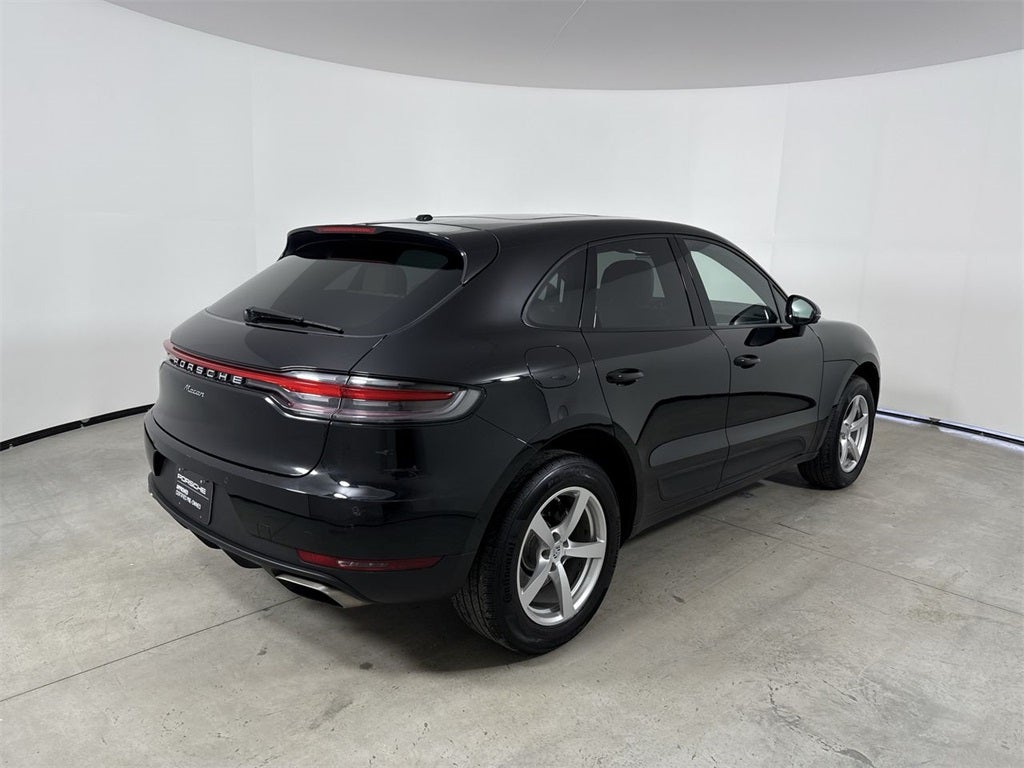 2021 Porsche Macan AWD