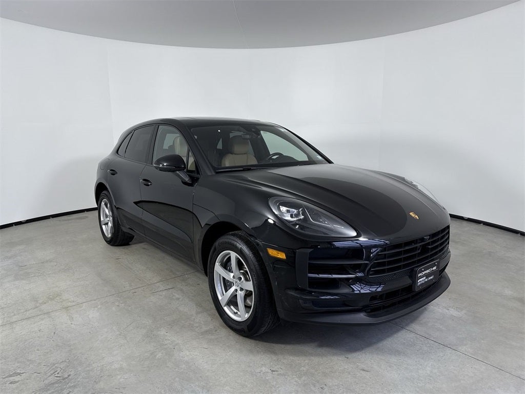 2021 Porsche Macan AWD