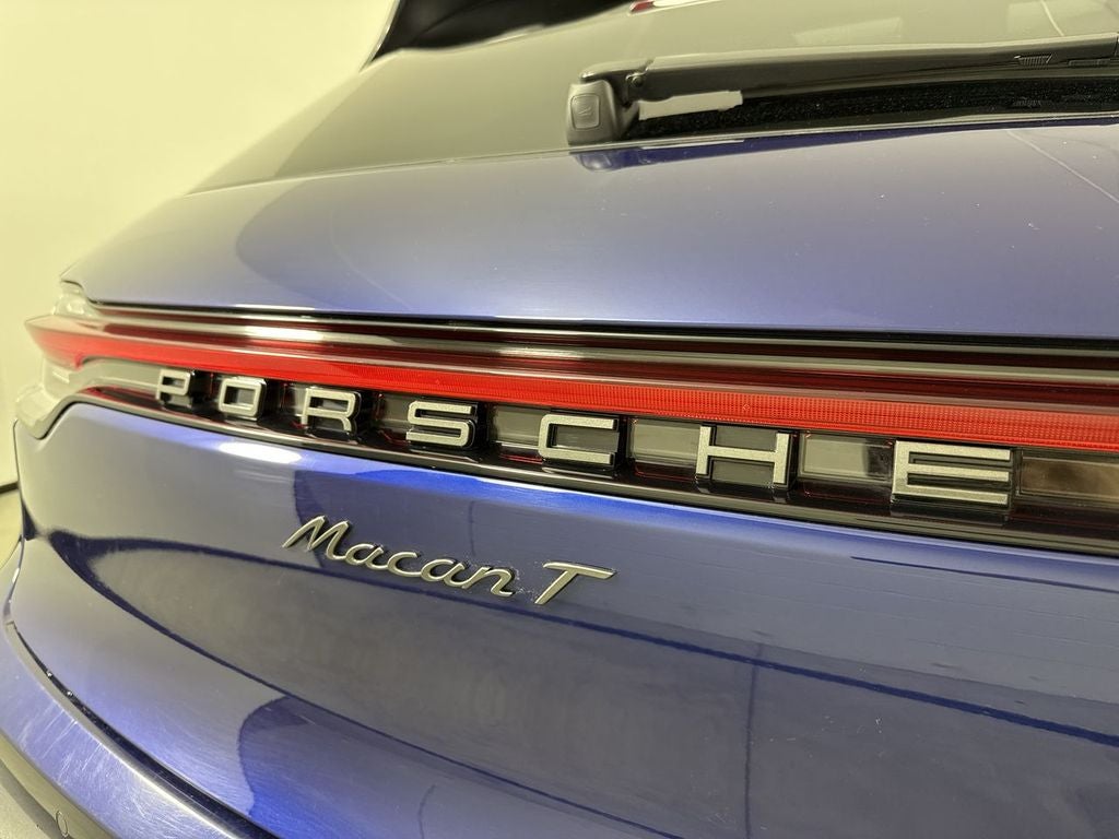 2023 Porsche Macan T