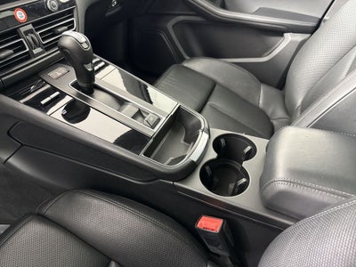 2023 Porsche Macan T