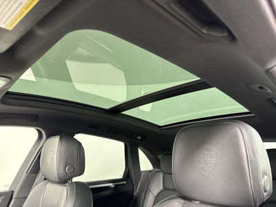 2023 Porsche Macan T