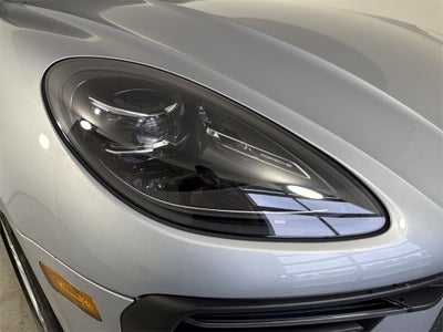 2023 Porsche Macan AWD