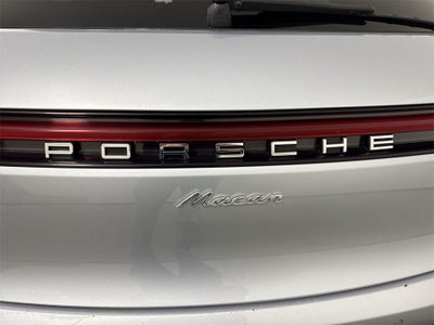2023 Porsche Macan AWD