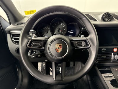 2023 Porsche Macan AWD