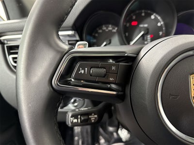 2023 Porsche Macan AWD