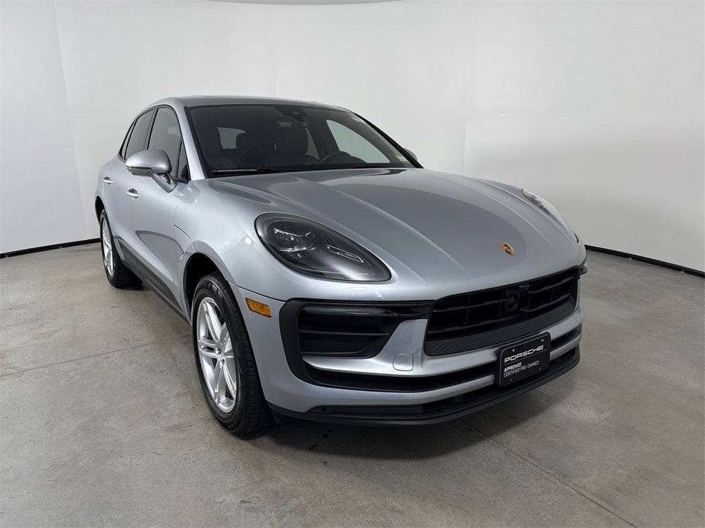 2023 Porsche Macan AWD