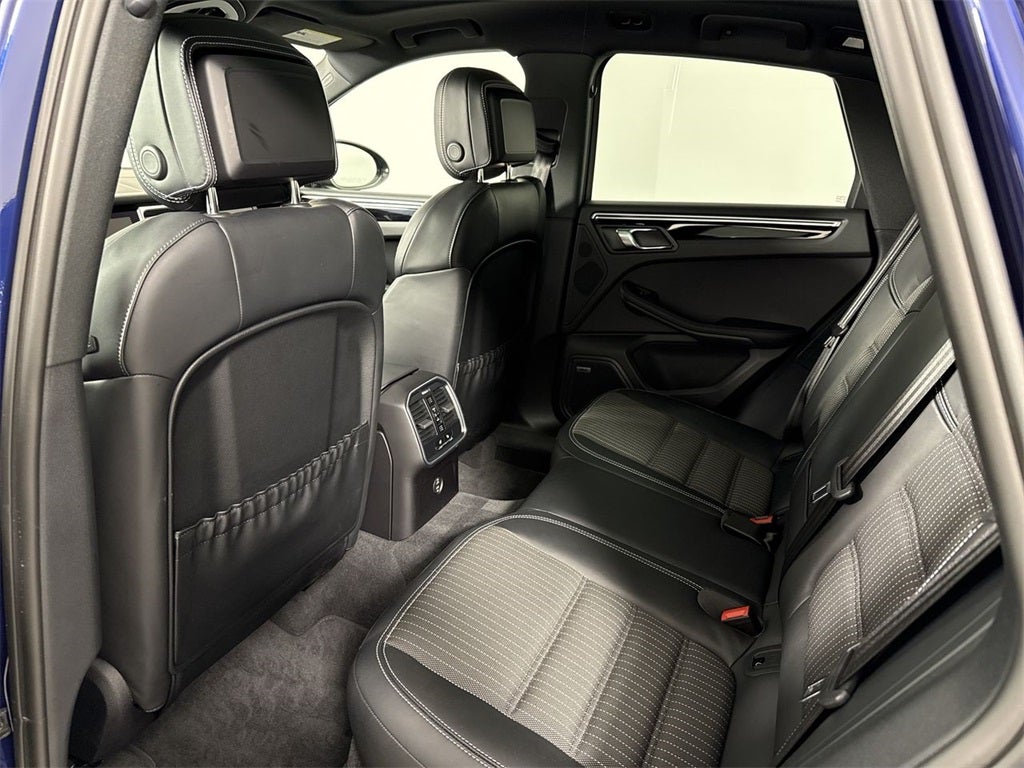 2024 Porsche Macan AWD